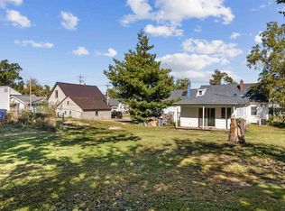 261 Wilson Ave SW, Cedar Rapids, IA 52404