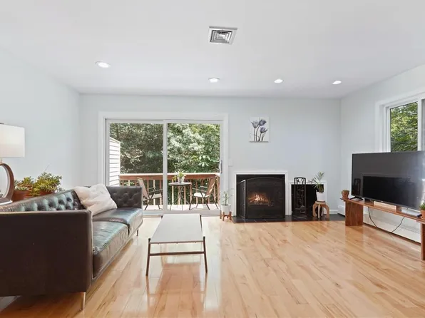 45 Touchstone Way #45, Millwood, NY 10546