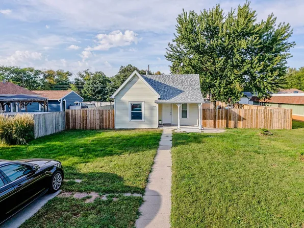 1318 4th St, Columbus, NE 68601