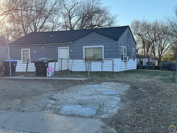 3401 SE Bryant St, Topeka, KS 66605