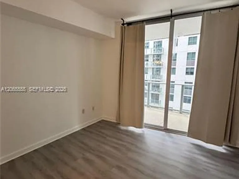 1010 SW 2nd Ave #CU-607 — Photo 9