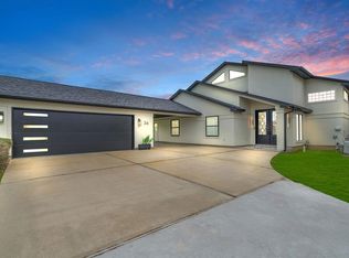 36 Waterford Way, Montgomery, TX 77356