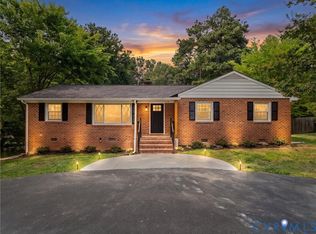 10400 Claybar Trl, North Chesterfield, VA 23236