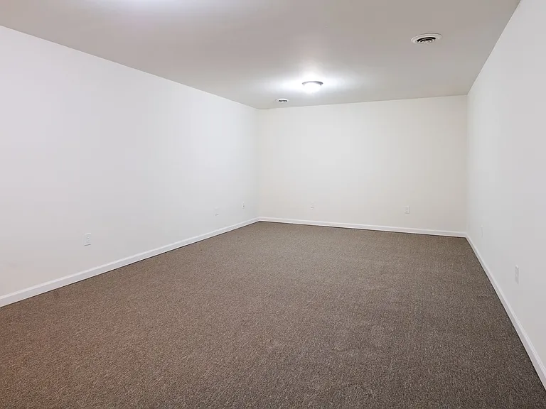 3017 Fairchild Ln — Photo 29