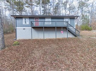 87 Creeks Bend Dr, Ringgold, GA 30736