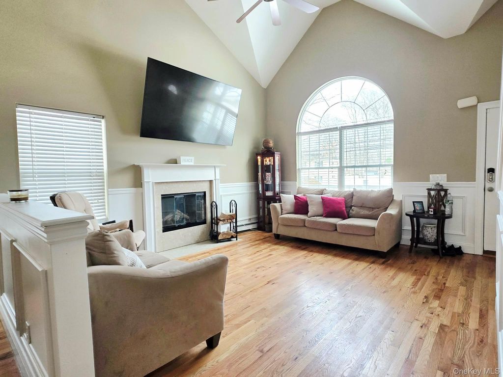 131 Forrest Avenue, Shirley, NY - View 5