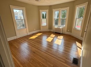 14 Homer St #1, New Bedford, MA 02740