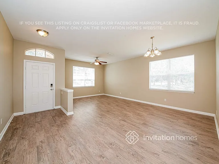 5015 Lakehurst Ct — Photo 6