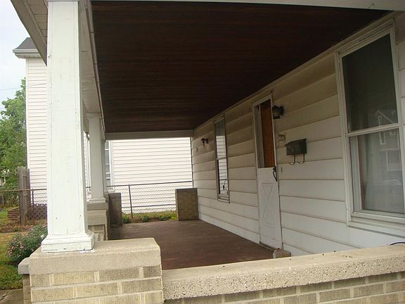 4th image of 332-334 N 10th St