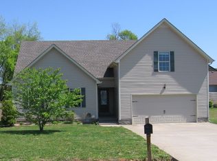 591 Tracy Ln, Clarksville, TN 37040
