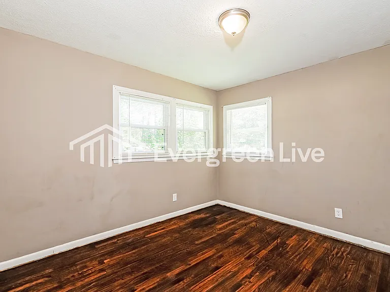 1138 Adkins Blvd — Photo 13
