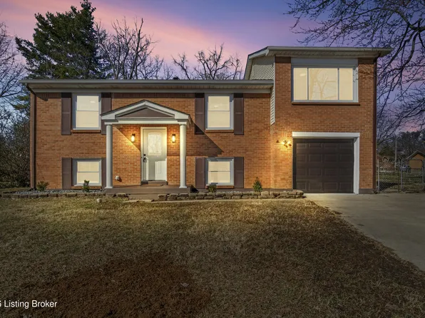 269 Senate Cir, Radcliff, KY 40160