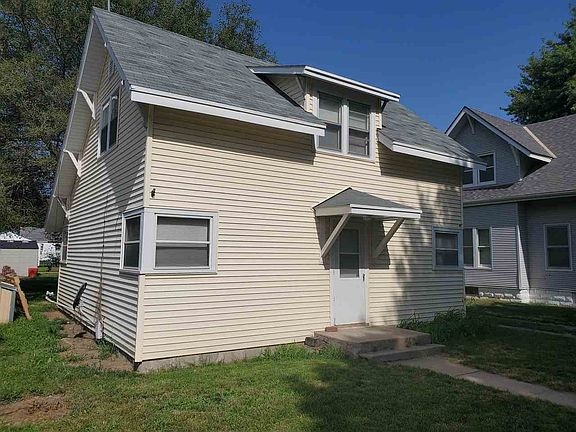3rd image of 706 C St