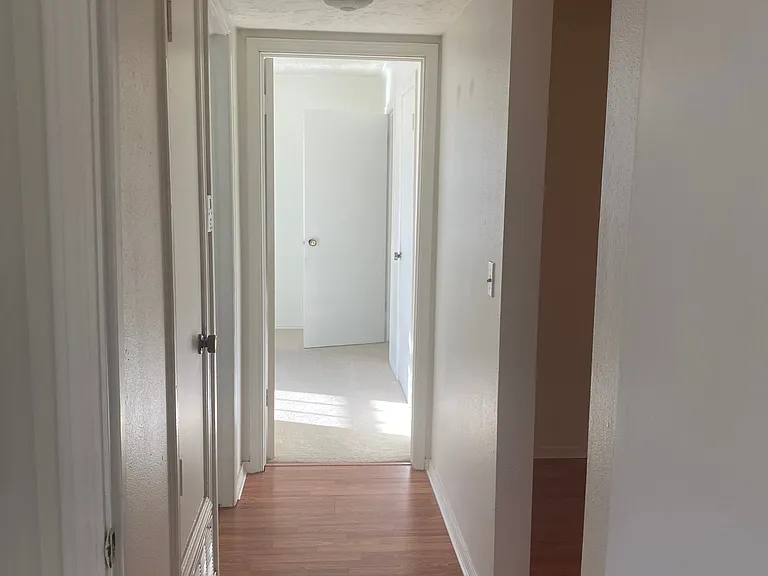 6101 N Brookline Ave #5 — Photo 24