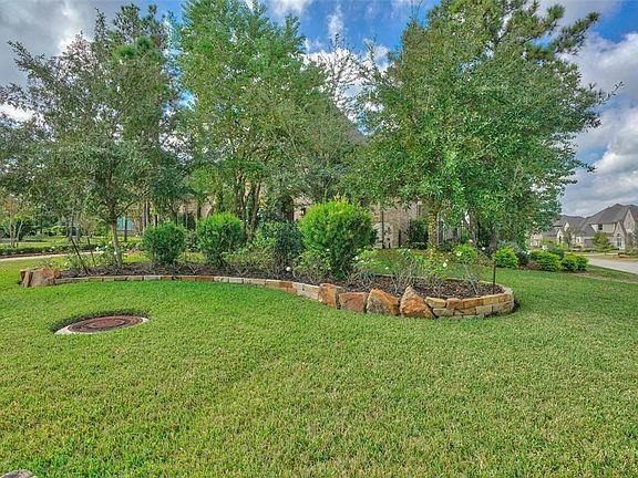 Enviable Large Corner Lot