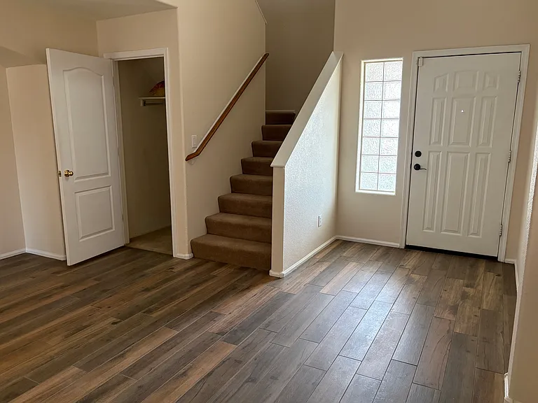 27527 N 25th Dr — Photo 16