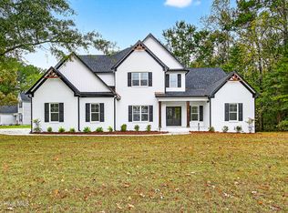200 Morgan Ln, Jacksonville, NC 28540