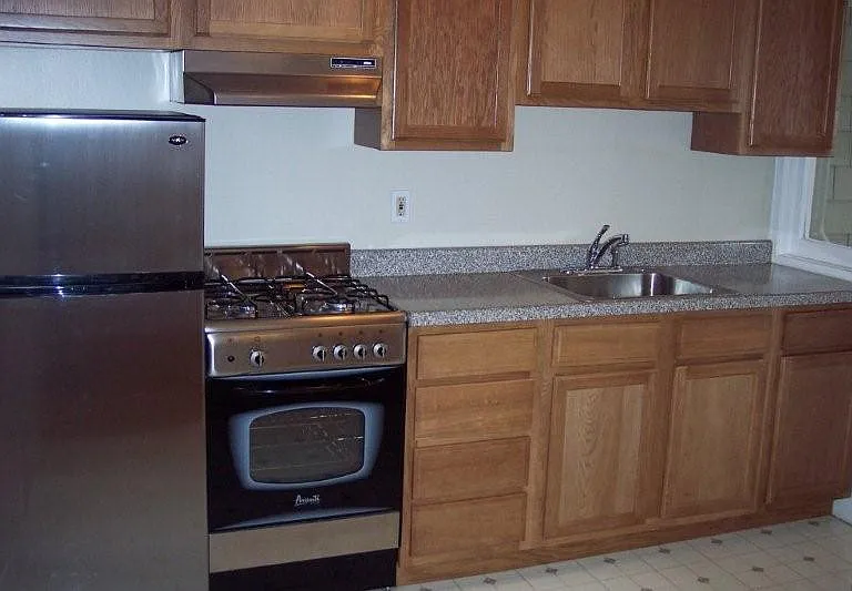 86 Chenery St #1 — Photo 1
