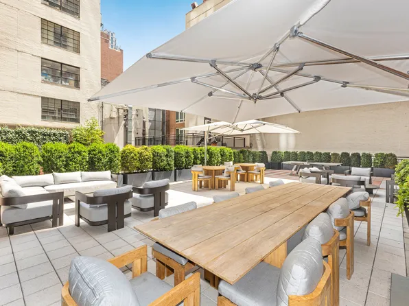 205 East 85th Street 11L image 11 of 12