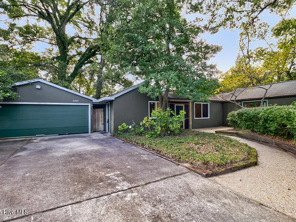 2208 Carlton Avenue, Wilmington, NC 28403