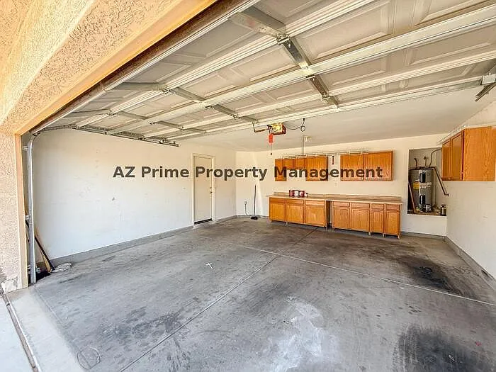 583 W Racine Loop — Photo 37