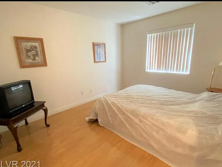 3434 Bella Valencia Ct — Photo 21