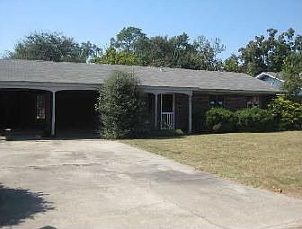 1st image of 121 Valentine Dr