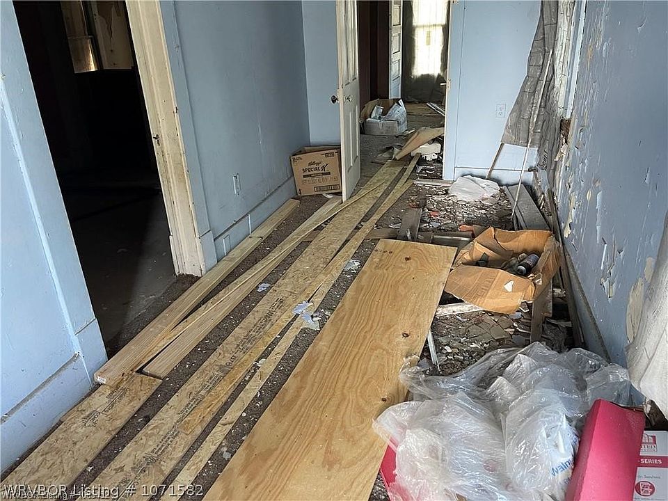 2nd image of 1819 N 9th St