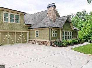 95 Cedarcrest Village Ct, Acworth, GA 30101