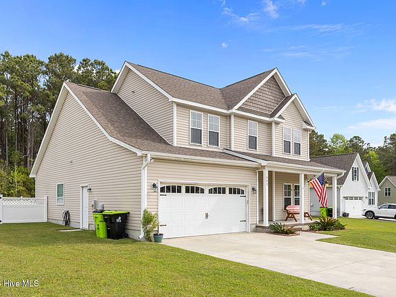 3rd image of 505 Diamond Ridge Court