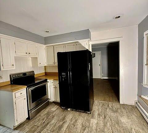 5th image of 76 Wilson Avenue
