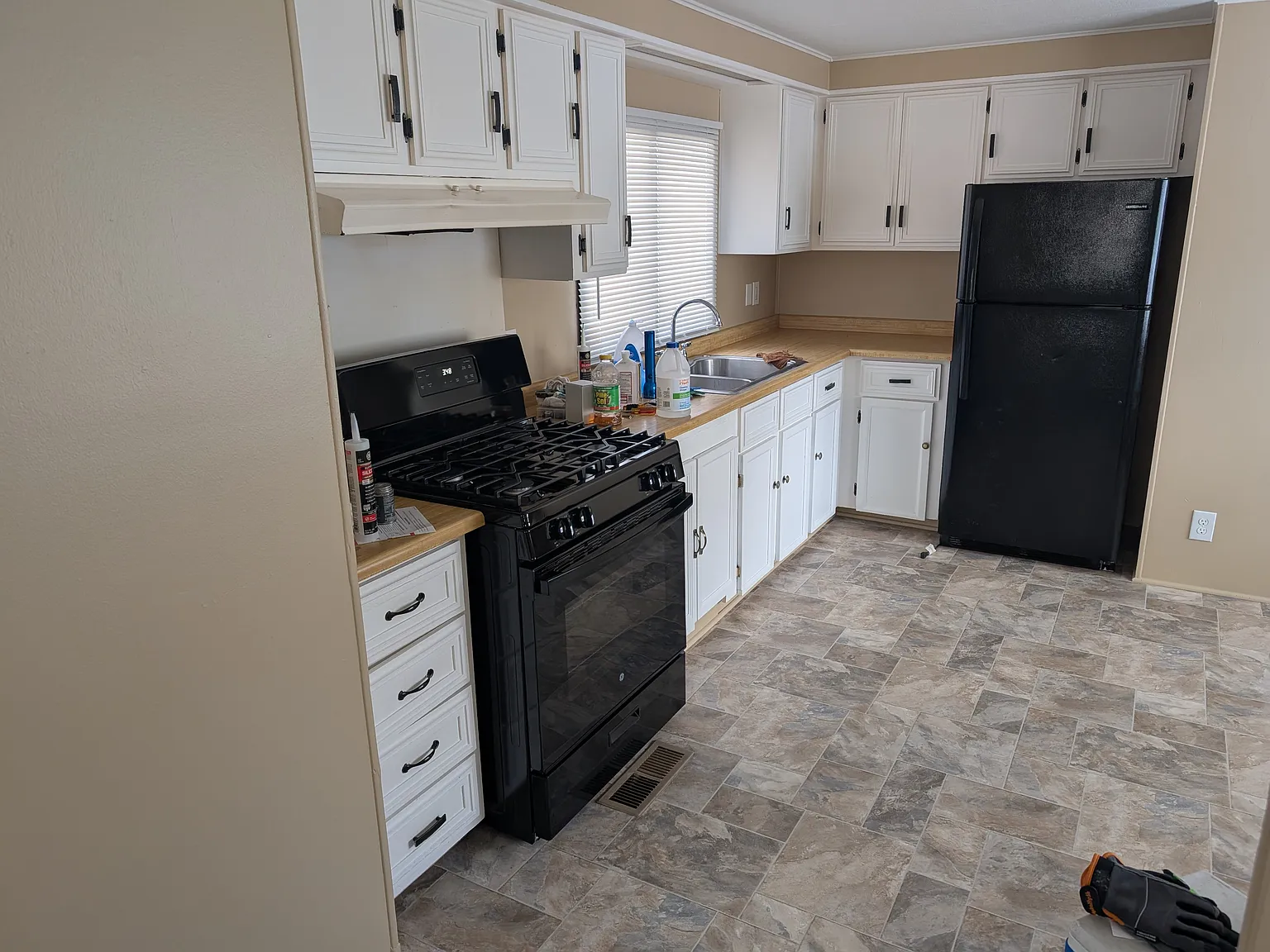 2 bed, 800 sqft, $1,100 — Photo 3
