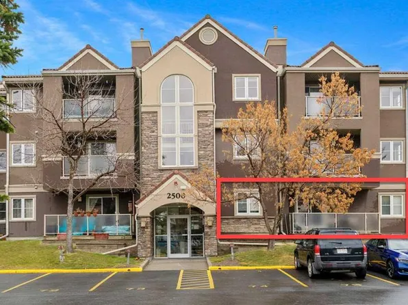 3400 W Edenwold Hts NW #2511, Calgary, AB T3A 3Y8