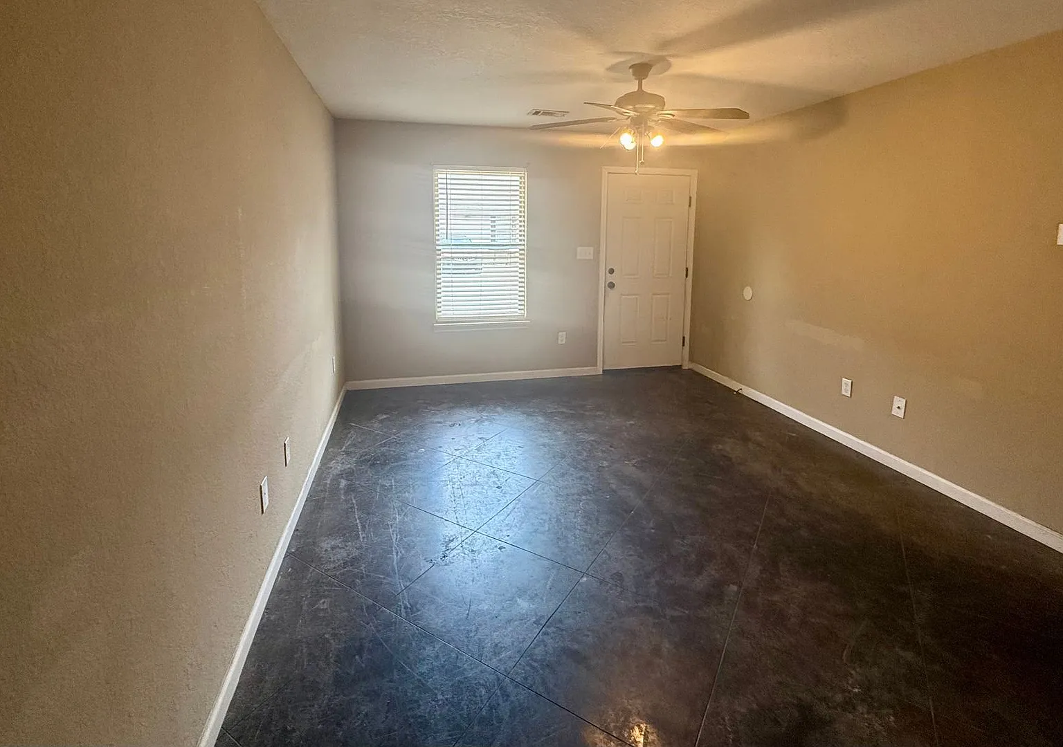 3705 School Street — Photo 2