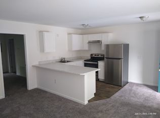 1101 E Barton St #1018-H, Greensboro, NC 27407
