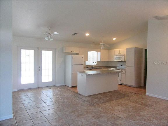 4th image of 5224 Linda Dr