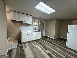 2 bed, 1.0 bath, 998 sqft, $1,400 — Photo 3