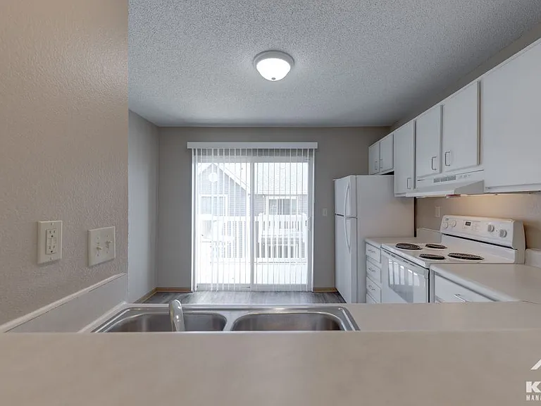 Brookfield Residences — Photo 5