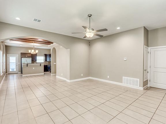 5th image of 14688 Sunny Land Ave