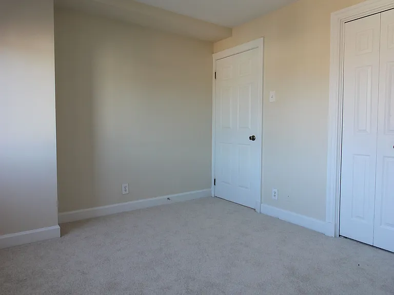 1224 Eton Ct NW — Photo 12