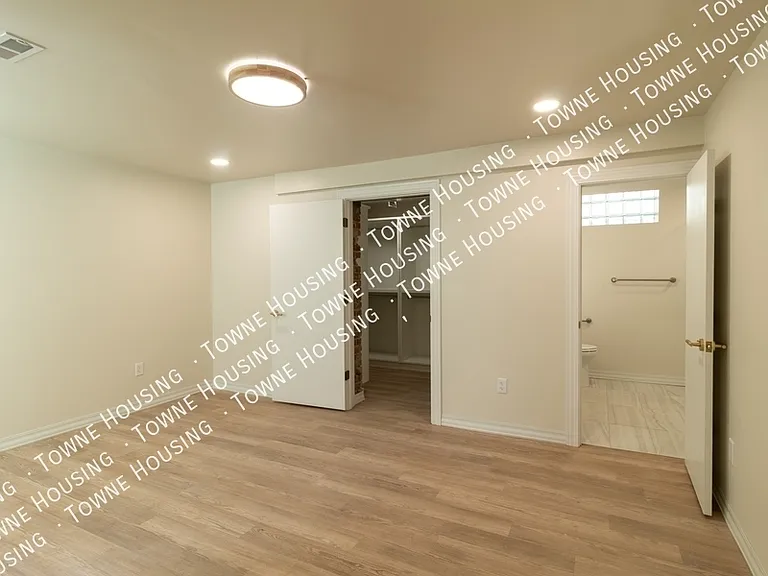 17 N Pearl St #1 — Photo 15