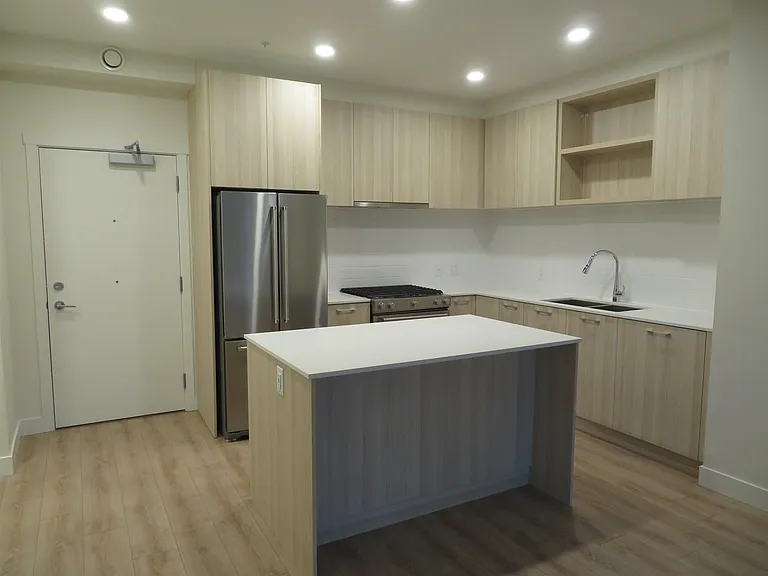 721 Anskar Ct #211 — Photo 2