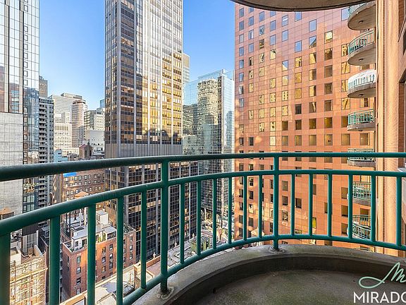 3rd image of 145 E 48th St APT 21A