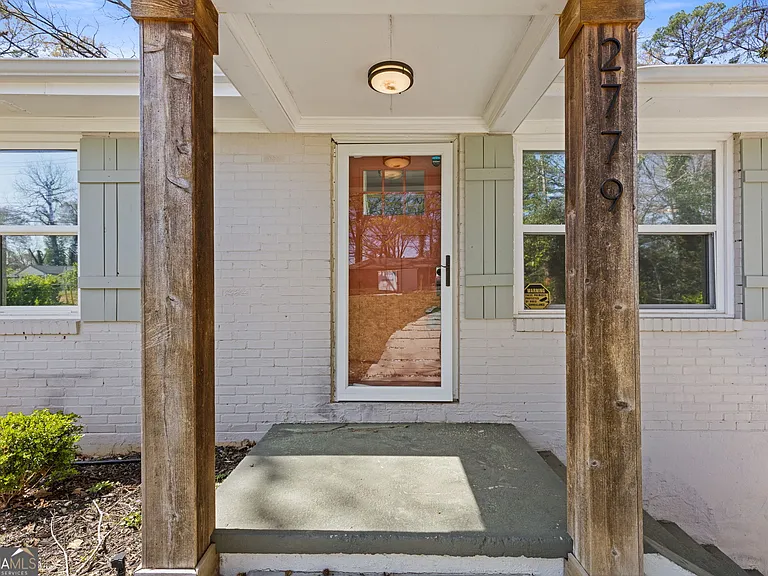 2779 Horse Shoe Dr — Photo 5