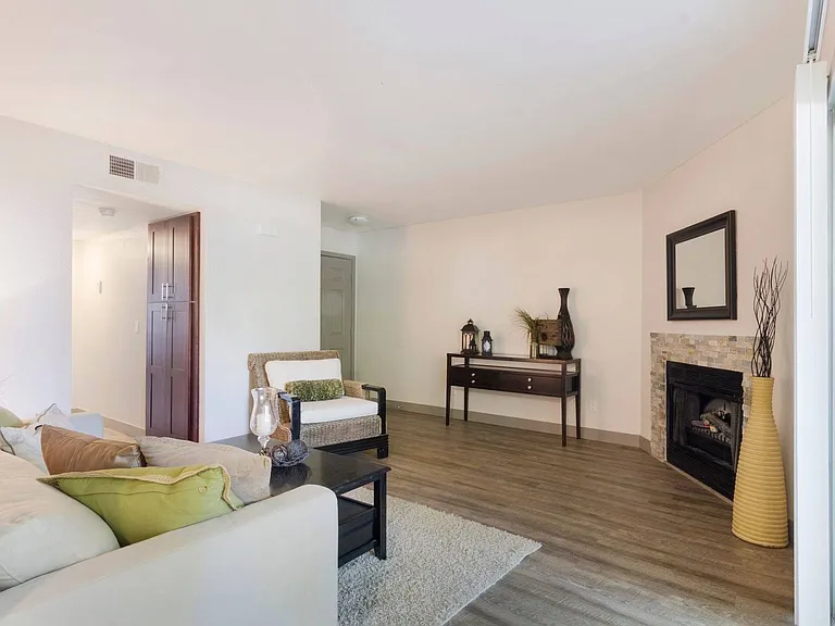 2x1 Living room 3