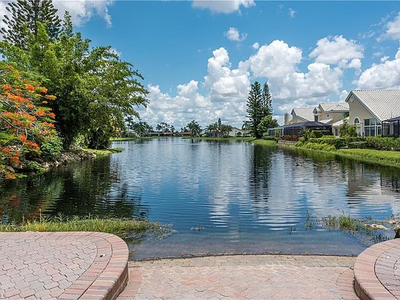 3rd image of 28757 Carmel Way
