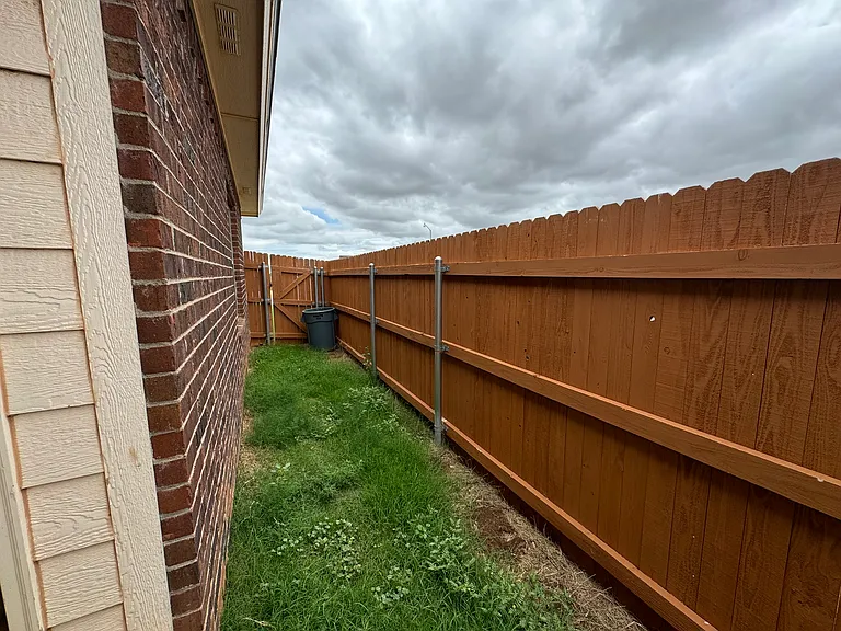 11824 Evanston Ave — Photo 35