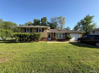 123 Hull Dr, Waynesville, MO 65583