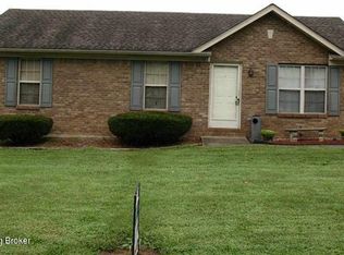 126 Valleyview Dr, Bardstown, KY 40004