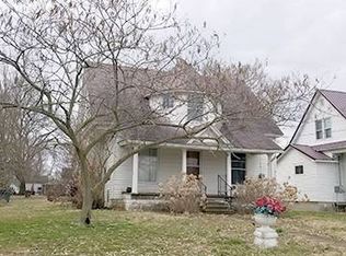 113 Church St, Cisne, IL 62823